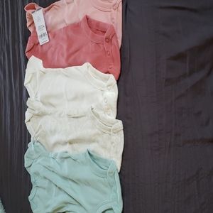 Carters New Born Onesie Set